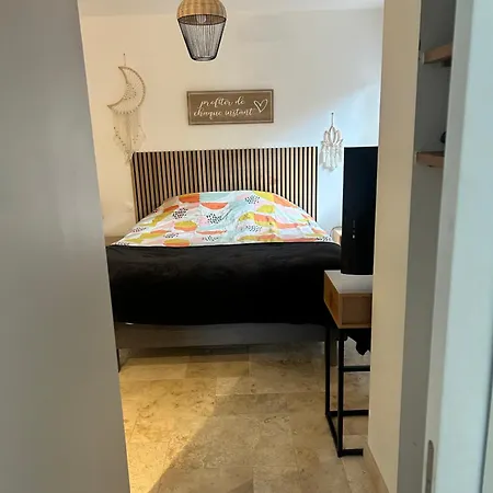 Διαμέρισμα Bord De *